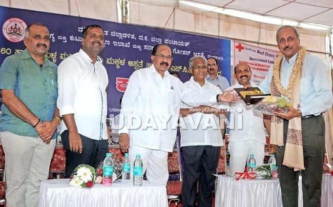 Focus on making DK Healthy District: Moily